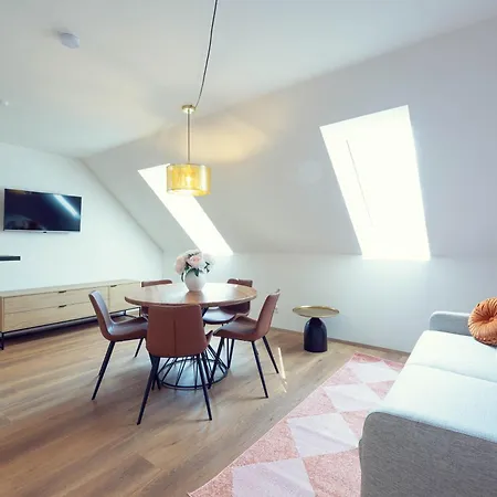 Leonart Living 51 شقة