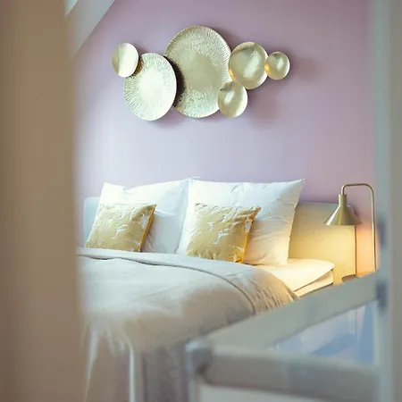 شقة Leonart Living 51 *