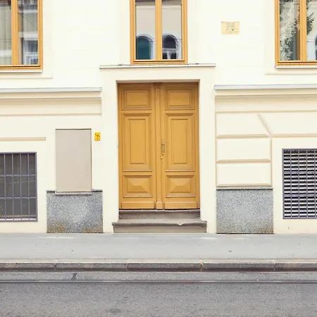 Leonart Living 51 Lejlighed *