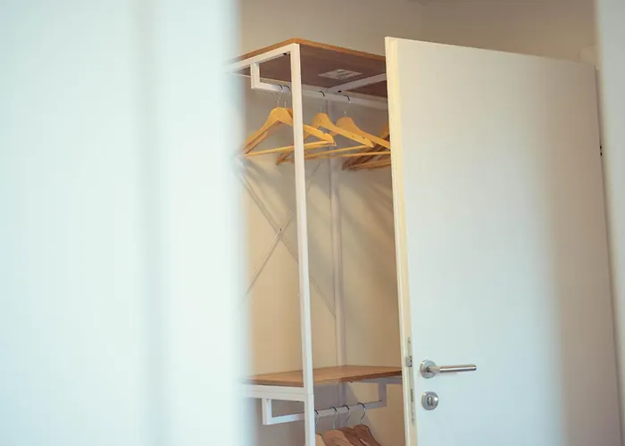 Leonart Living 51 Apartment *