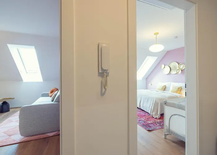 Leonart Living 51 Apartment